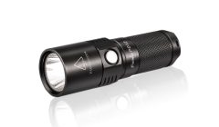 Kapesní svítilna Fenix PD12