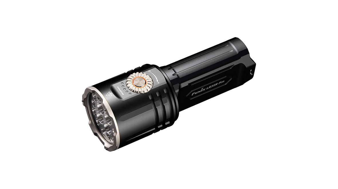 Nabíjecí pátrací svítilna Fenix LR35R PRO